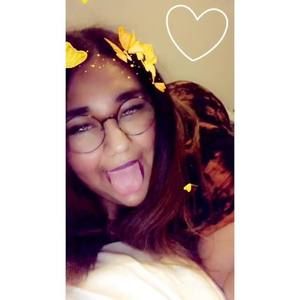 Meet your Posher, Angiee